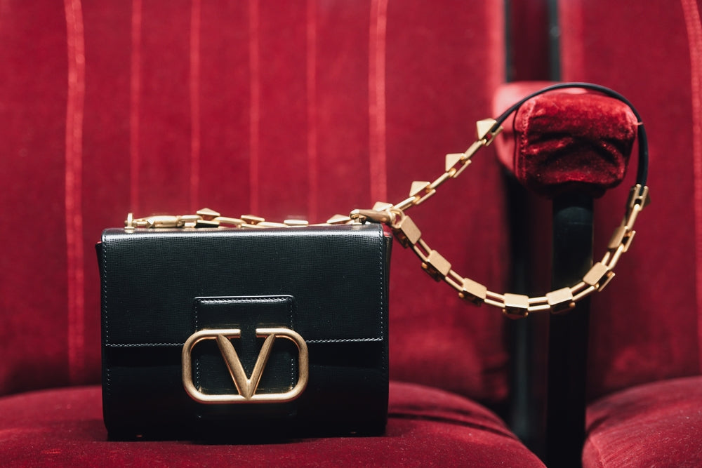 A Brief Guide to Authenticating Your Valentino Bag