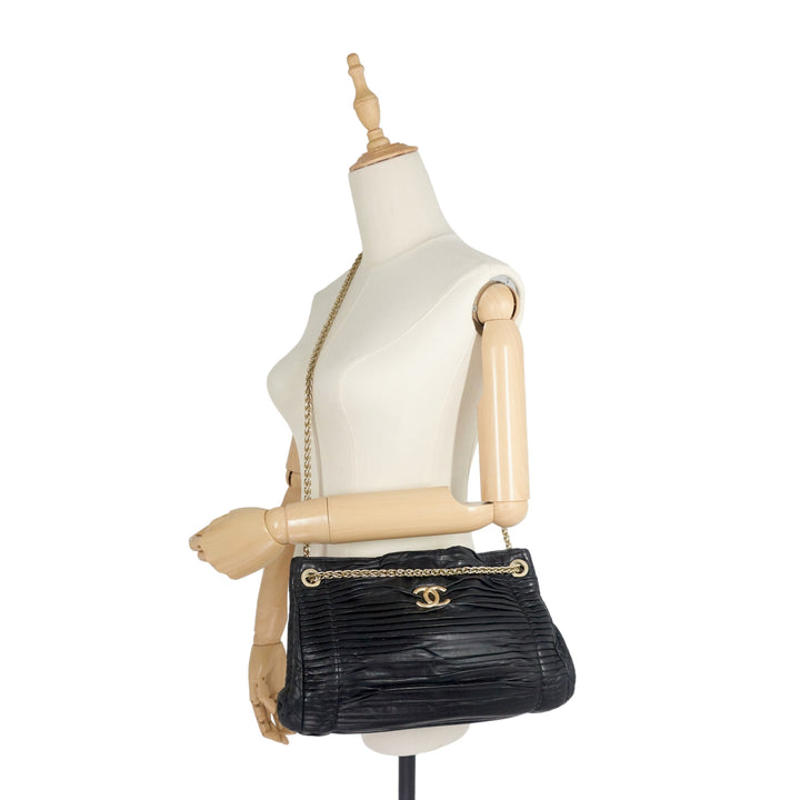 CC Accordion Pleated Lambskin Leather Chain Bag