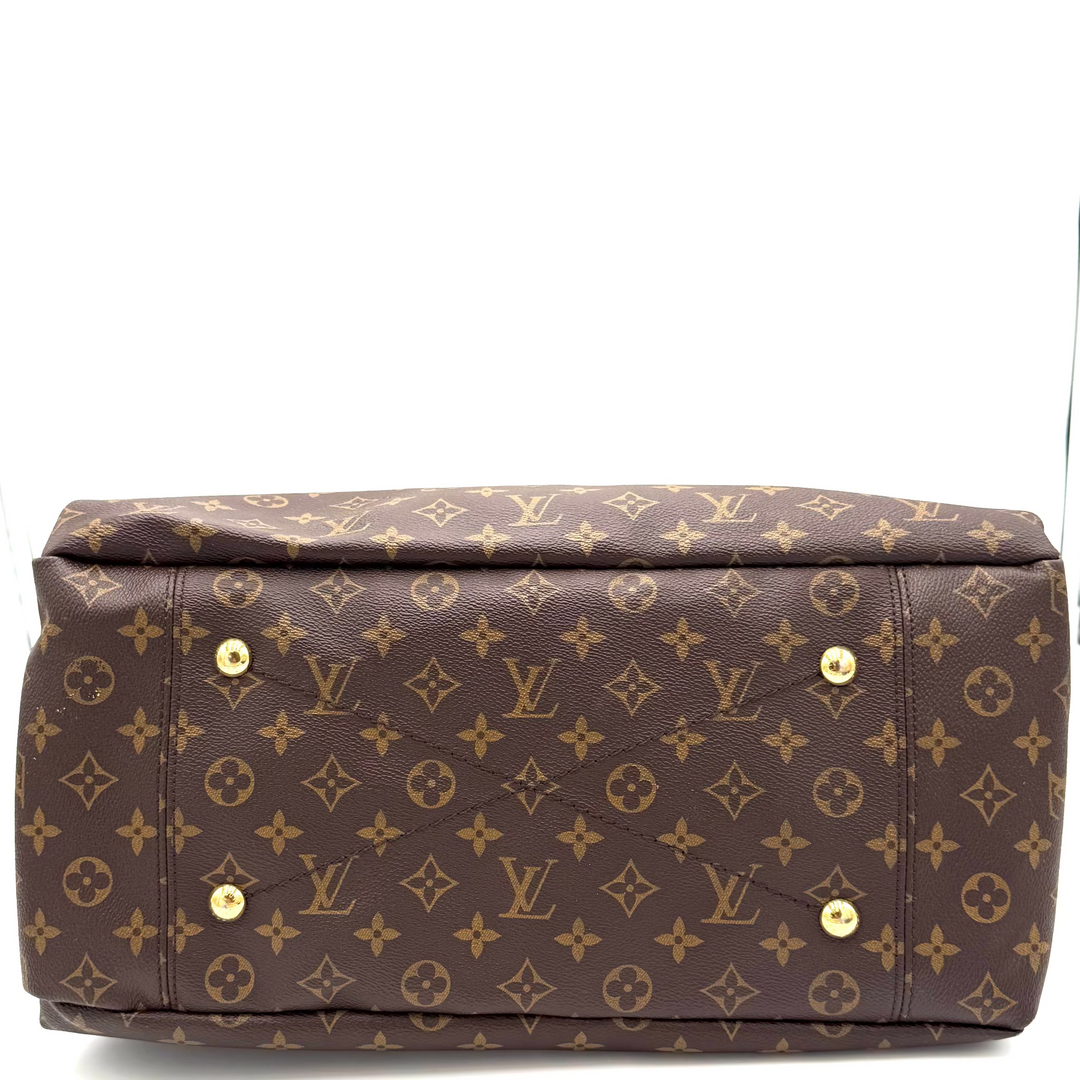 Monogram Canvas Artsy MM Shoulder Bag