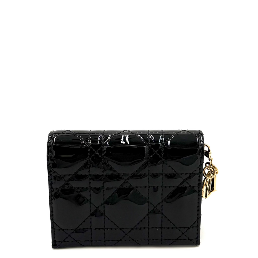 Nano Cannage Quilt Patent Leather Card Holder on Chain