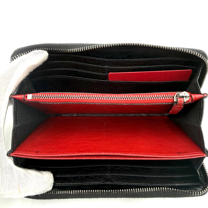 Valentino Rockstud Crushed Leather Continental Wallet