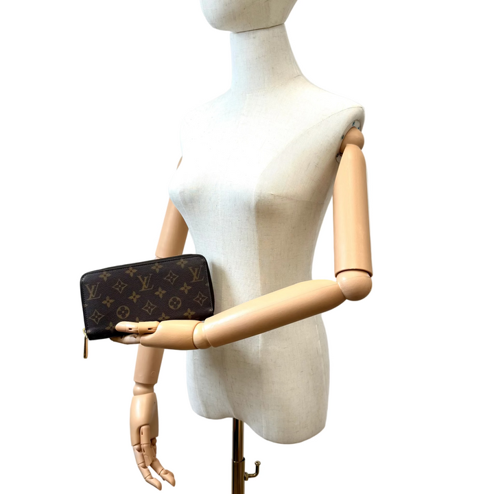 Monogram Zippy Wallet Pink Interior