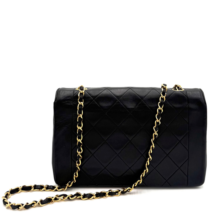 Vintage Diana Flap in Black Quilted Lambskin