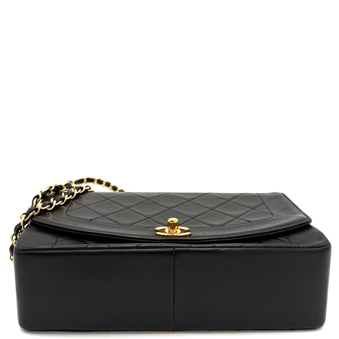 Vintage Diana Flap in Black Quilted Lambskin
