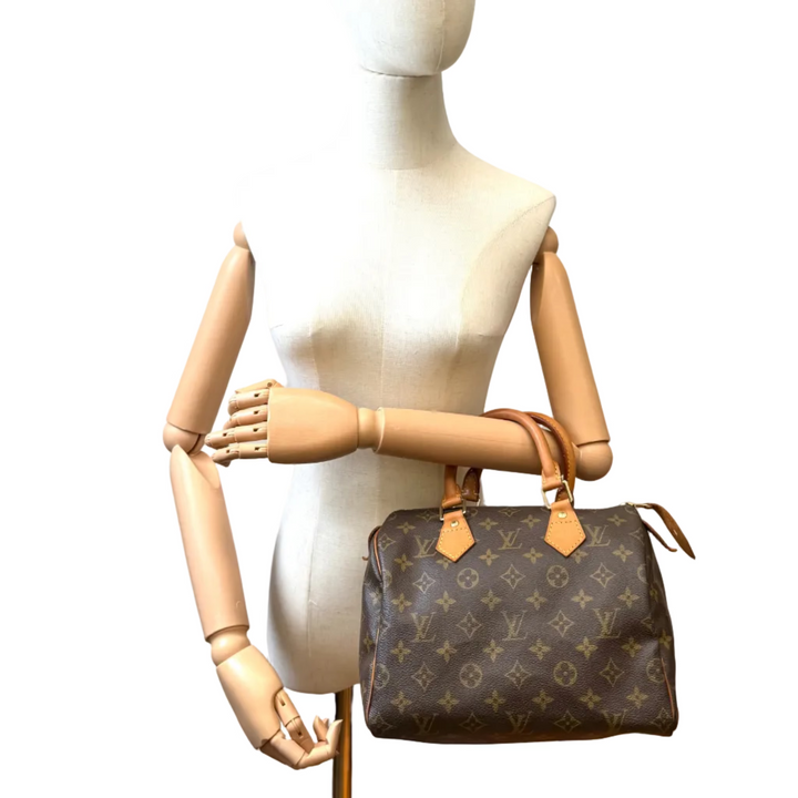 Vintage Monogram Speedy 25