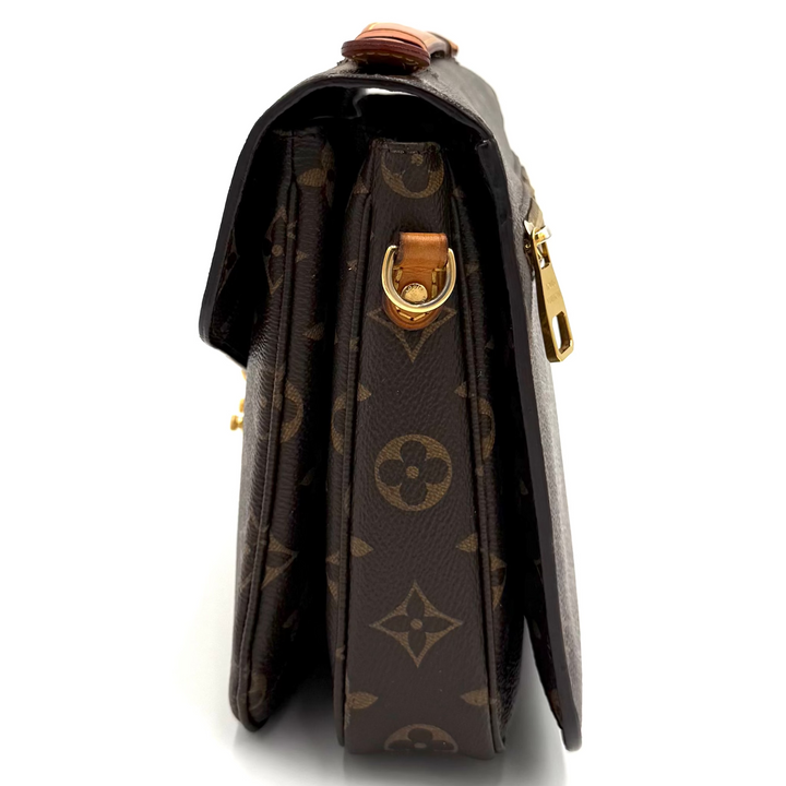 Pochette Métis Monogram Canvas Shoulder Bag