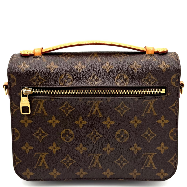 Pochette Métis Monogram Canvas Shoulder Bag