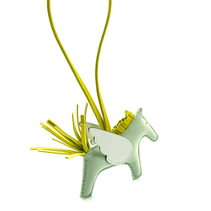 Rodeo PM Grigri Pegase Vert Fizz / Lime / New White Leather Charm