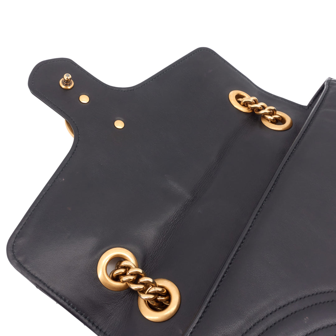 GG Marmont Small Leather Flap Bag