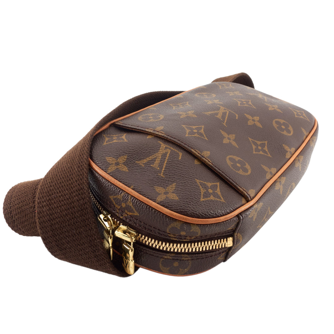 Pochette Gange Monogram Canvas Bag
