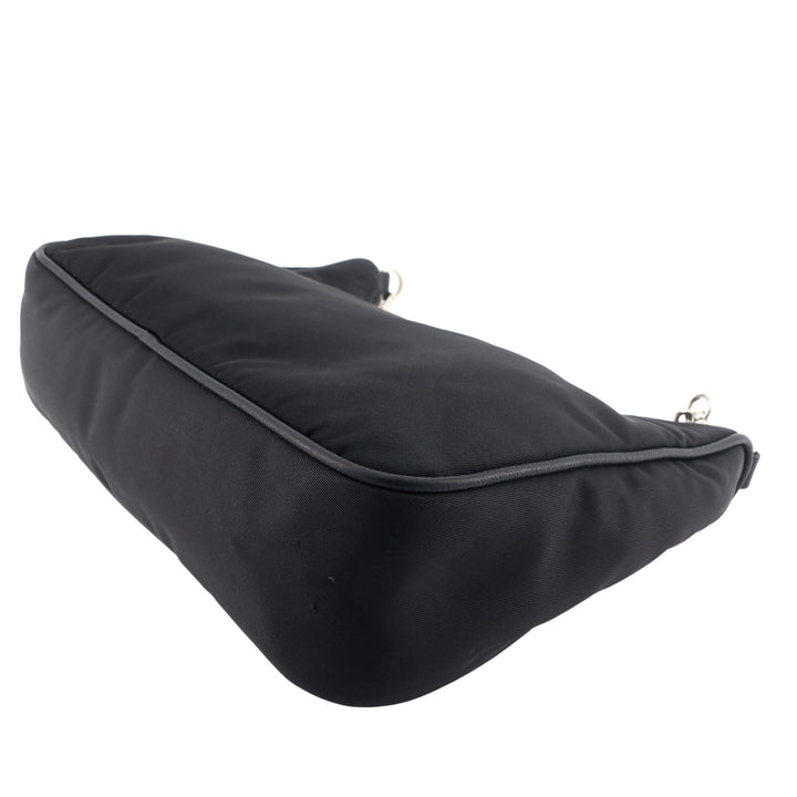 Re-Edition 2000 Nylon Shoulder Bag