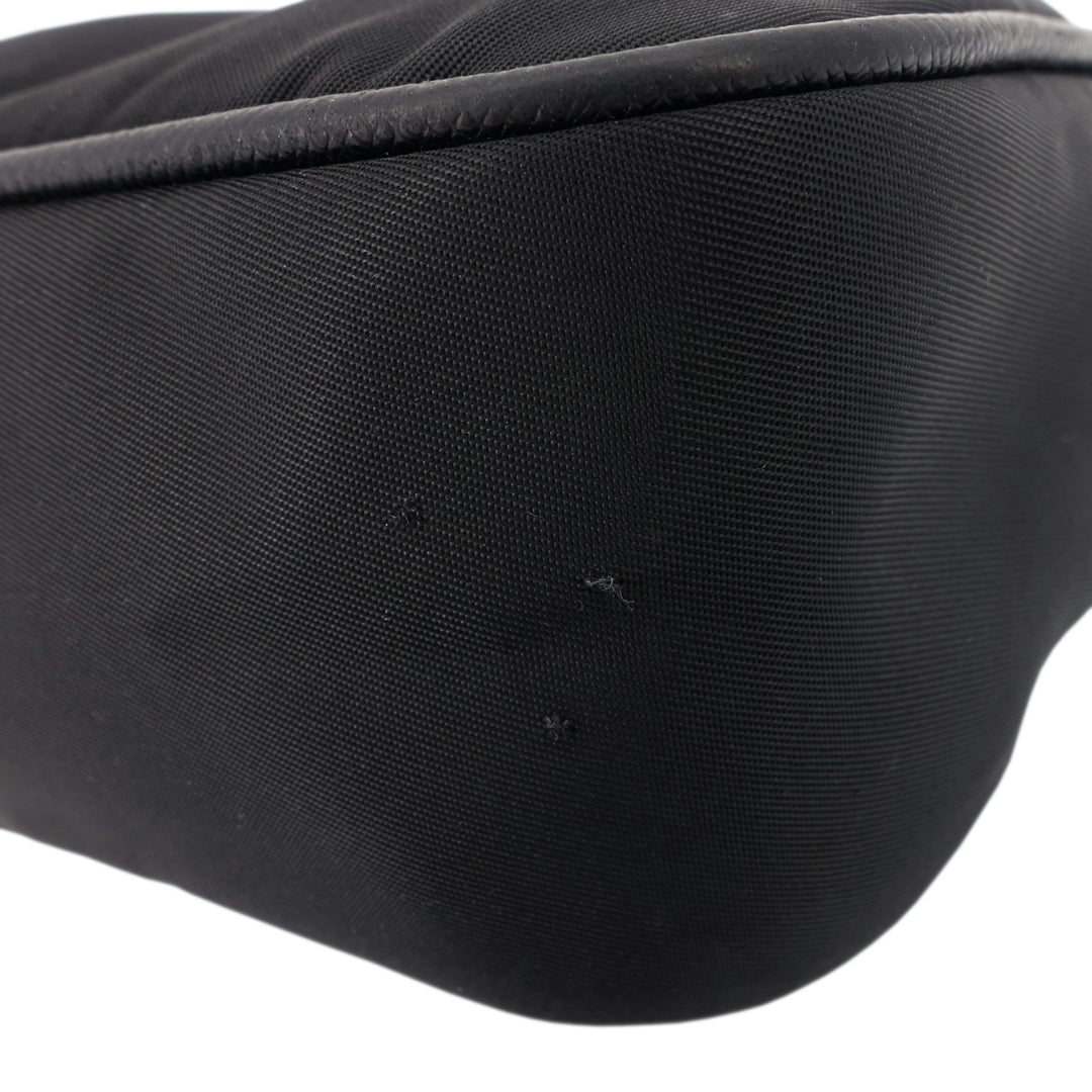 Re-Edition 2000 Nylon Shoulder Bag