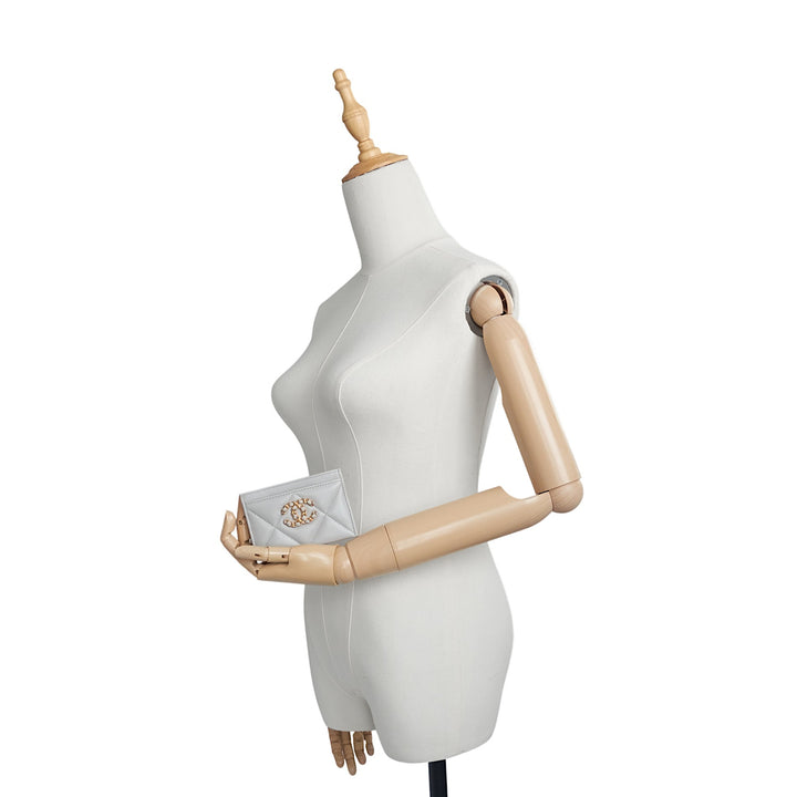 19 Lambskin Leather Card Holder