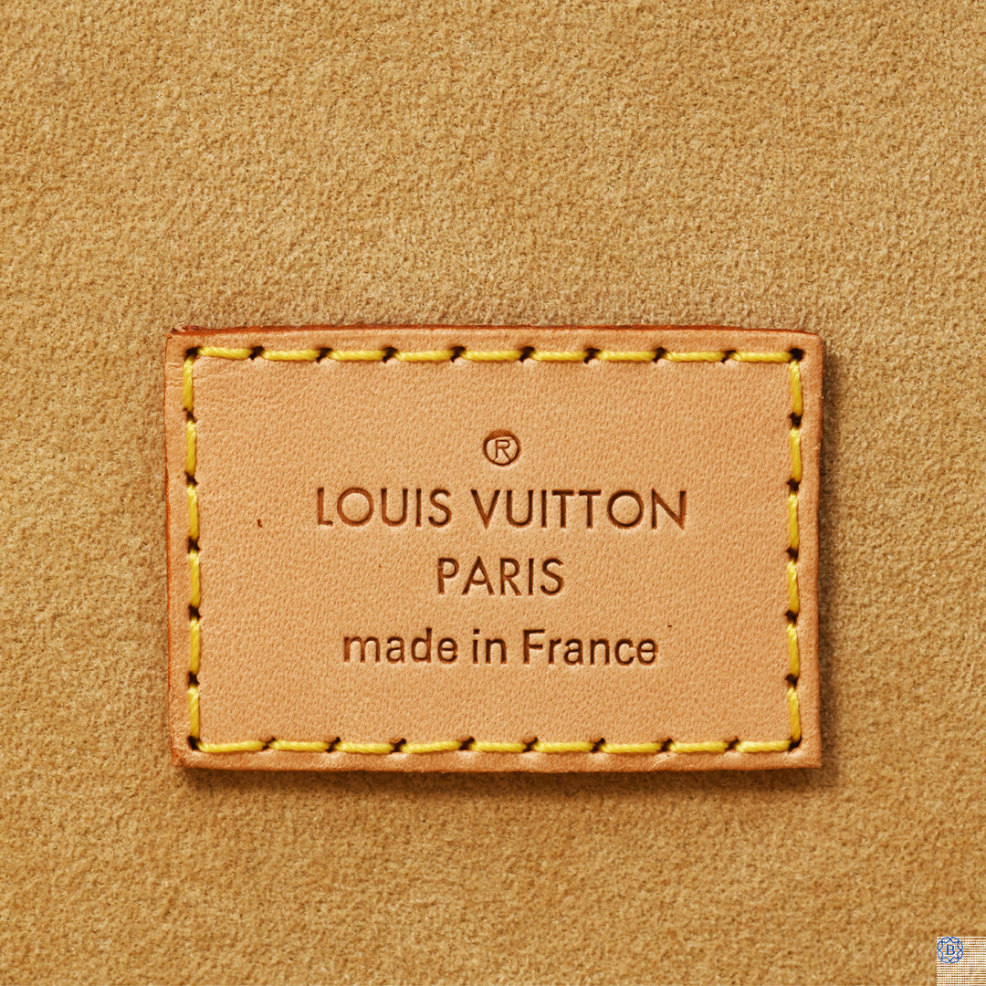 8 Montre Trunk Watch Case in Classic Monogram
