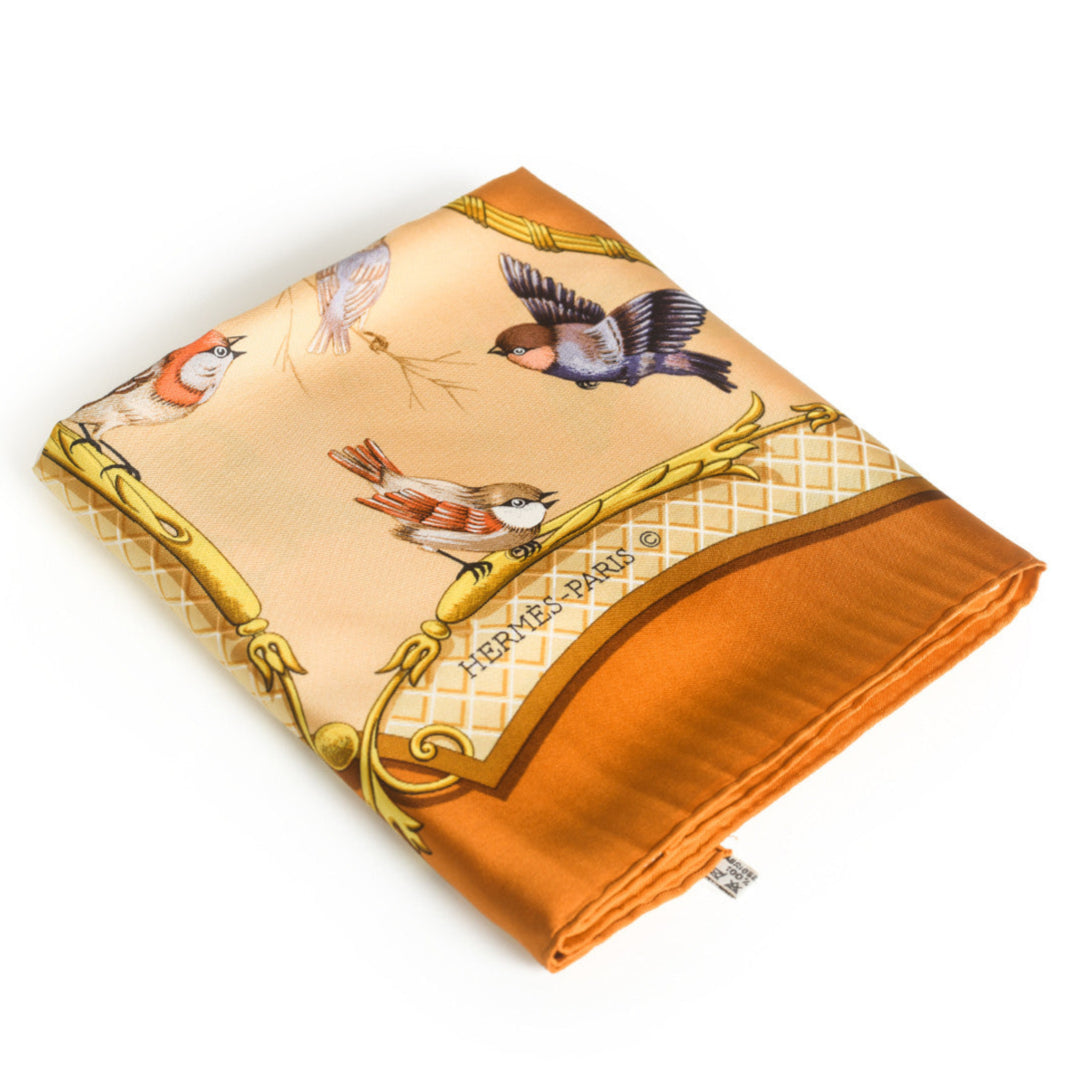 La Cle Des Champs Silk Scarf