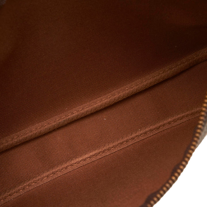 pochette accessoires monogram canvas bag