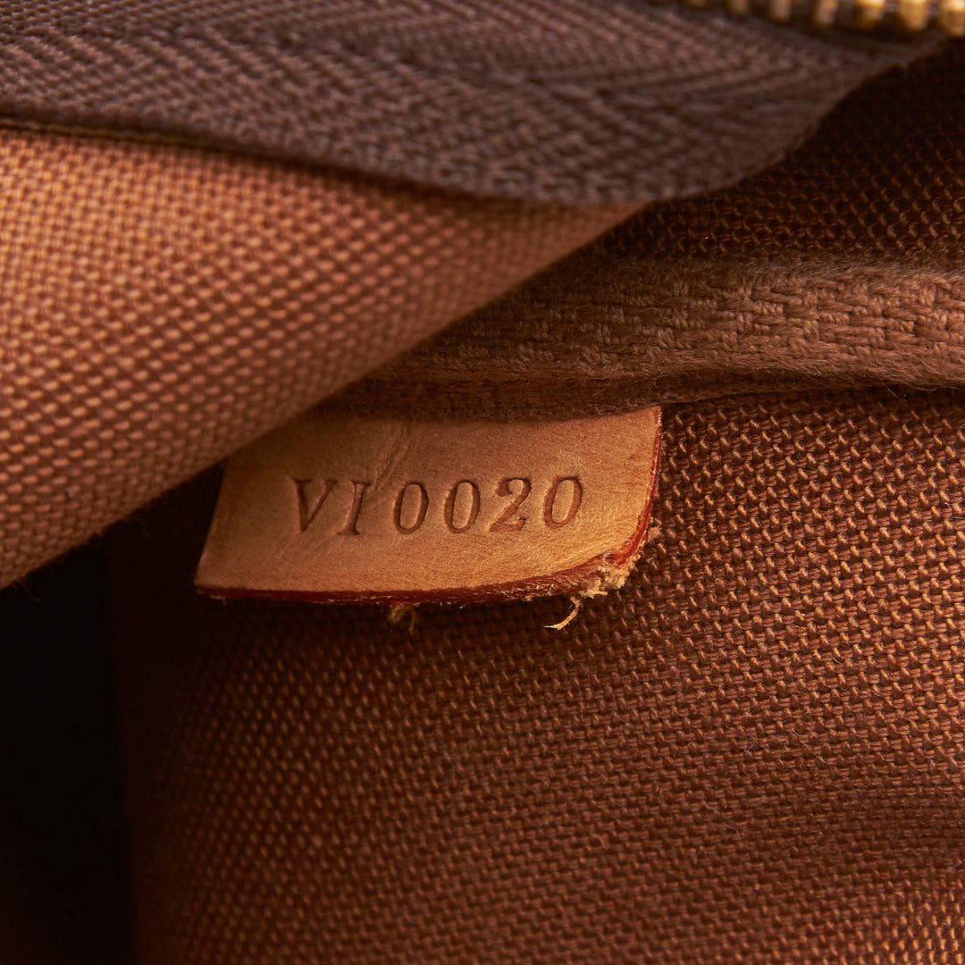 pochette accessoires monogram canvas bag