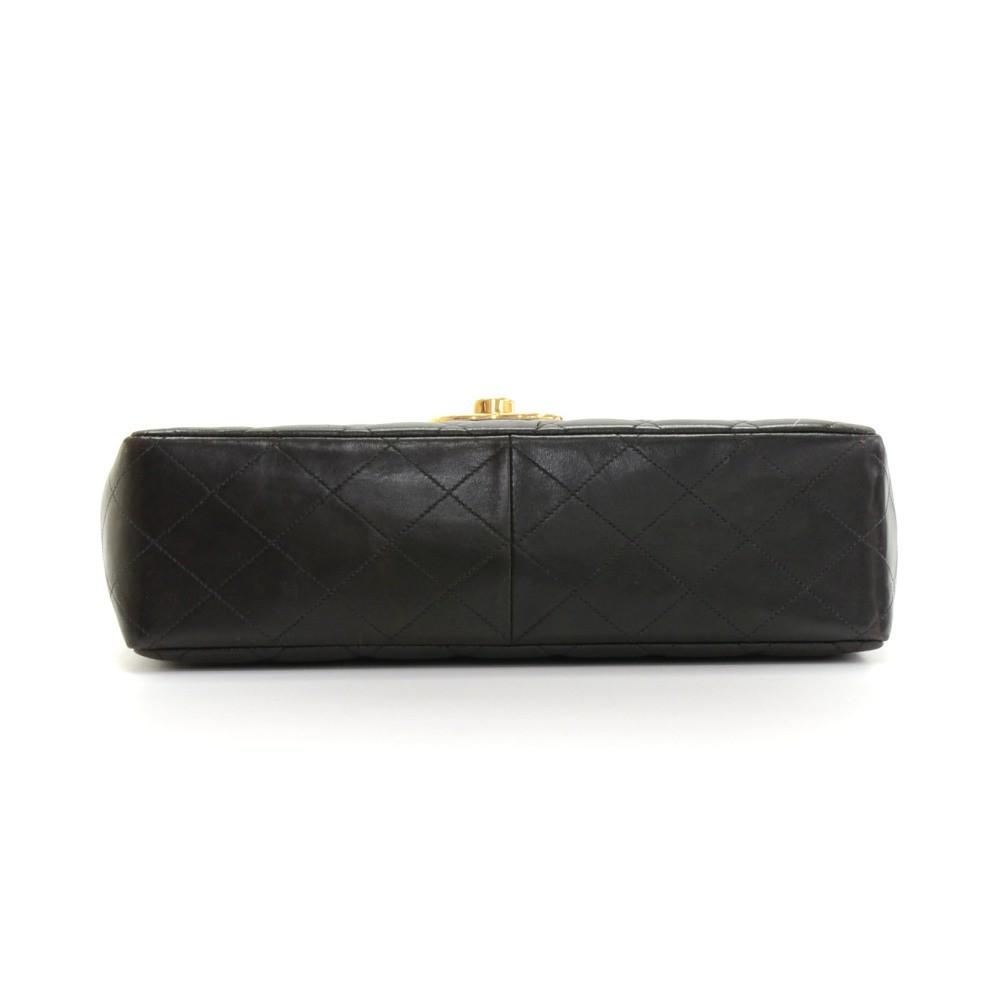 12" jumbo quilted lambskin leather shoulder bag