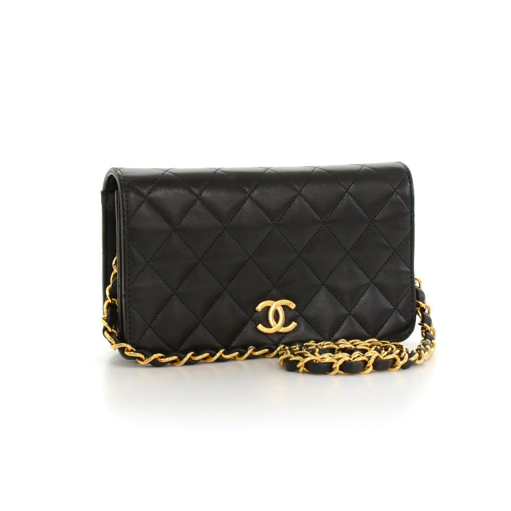 single flap quilted leather shoulder bag