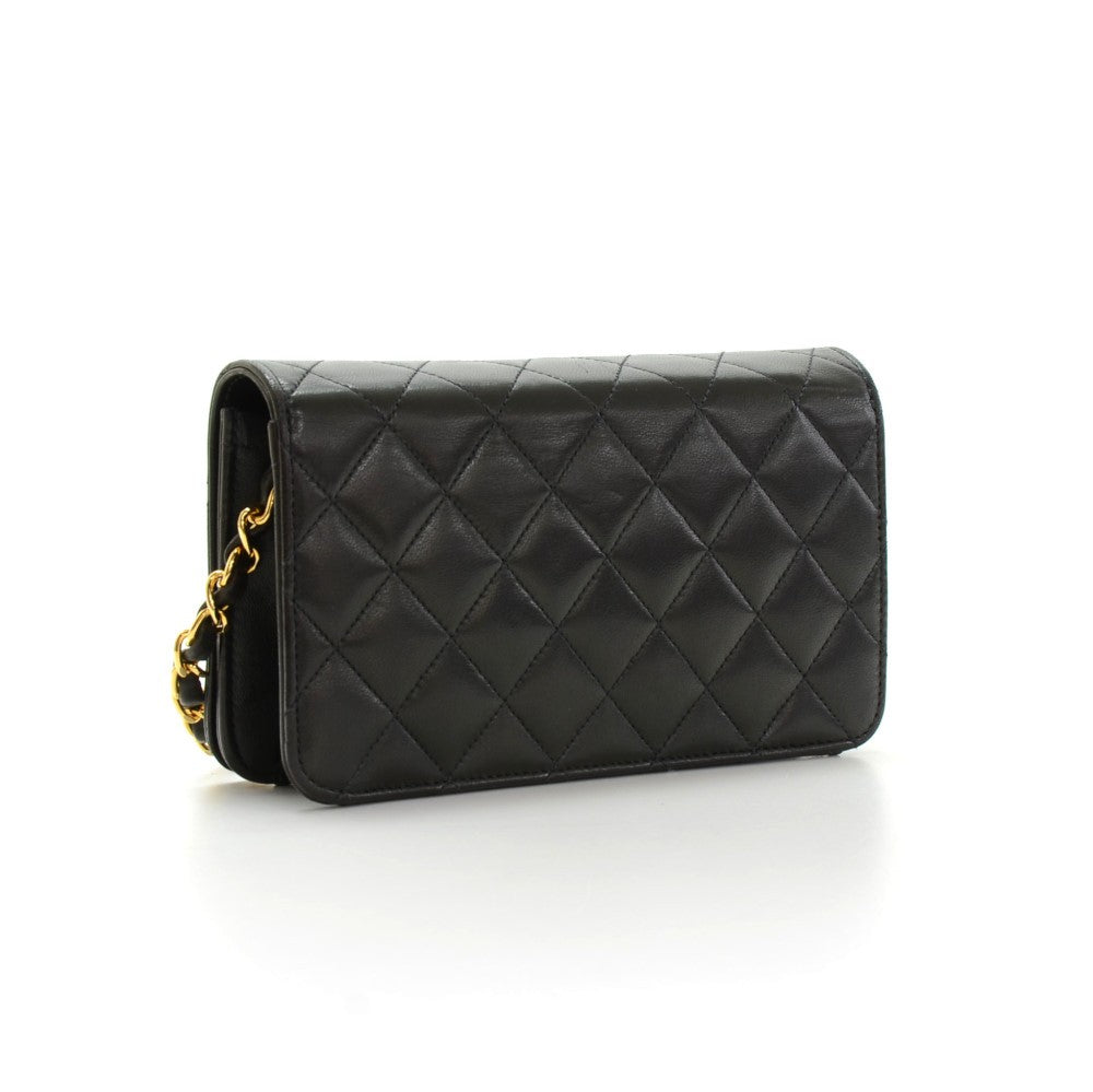 single flap quilted leather shoulder bag