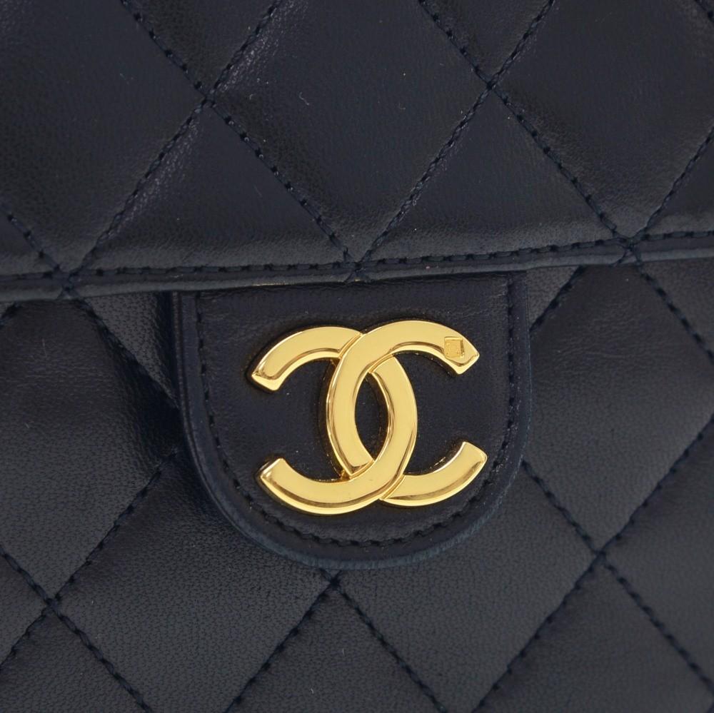 single flap shoulder bag