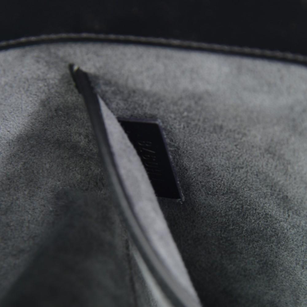 reverie shoulder bag