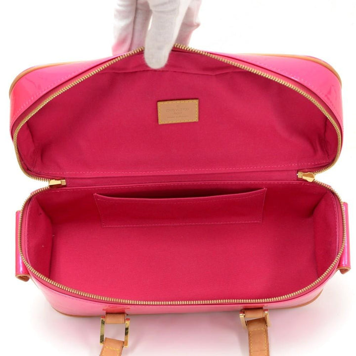 sullivan horizontal gm vernis leather handbag