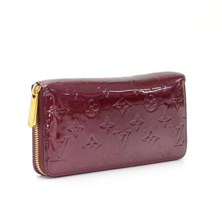 zippy monogram vernis leather wallet