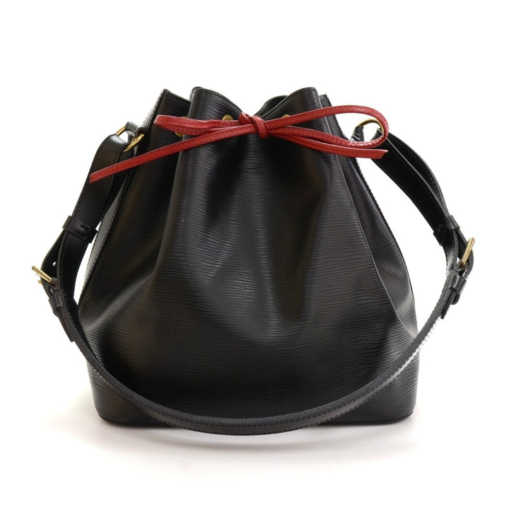 petit noe black epi leather bag