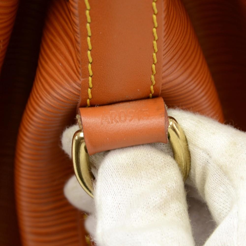 petit noe orange epi leather bag