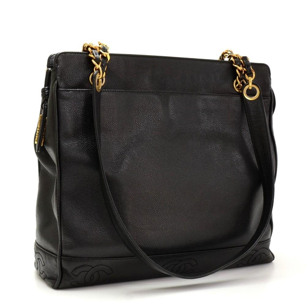 12" caviar shoulder bag