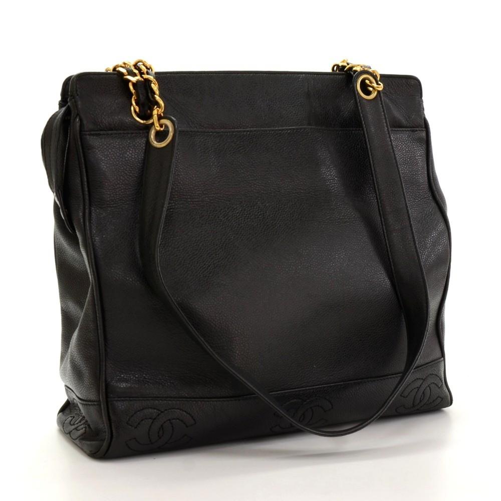 12" caviar shoulder bag