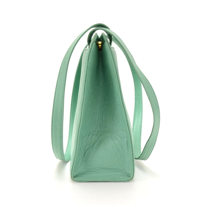 medium caviar leather tote bag
