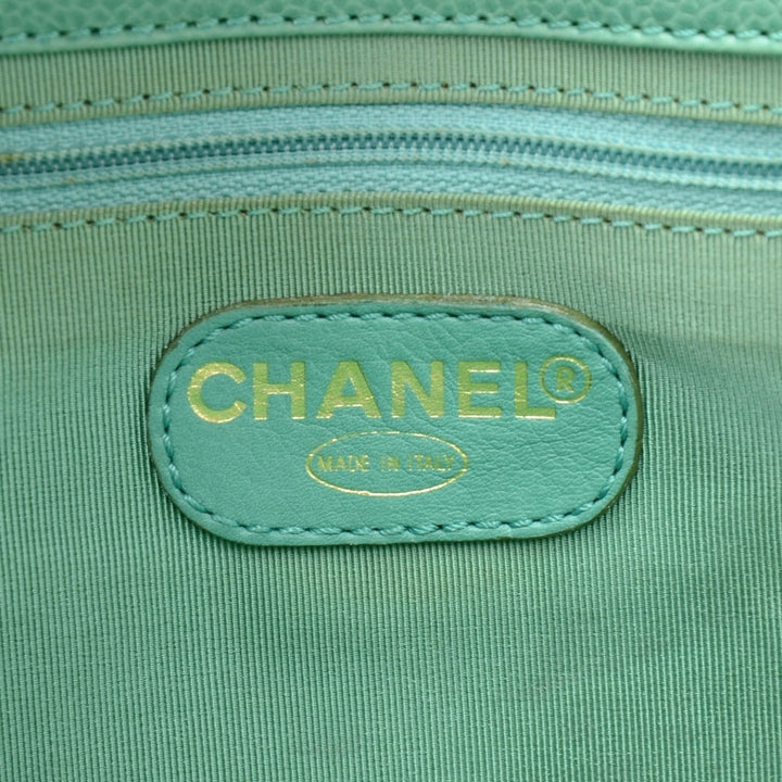 medium caviar leather tote bag
