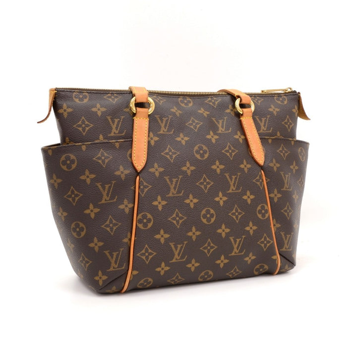 totally pm monogram canvas handbag