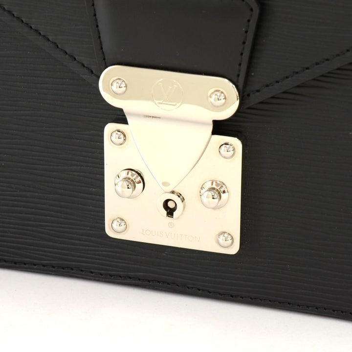 sellier dragonne pochette