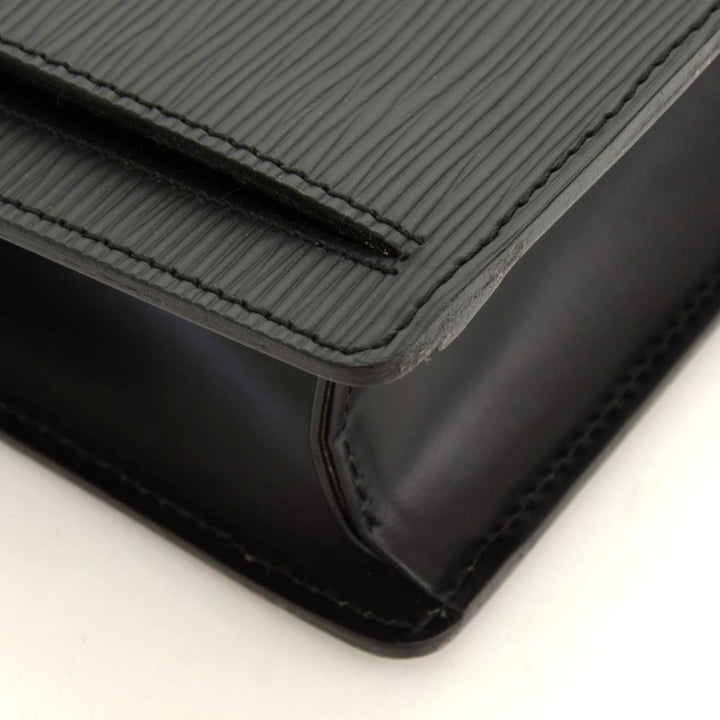 sellier dragonne pochette