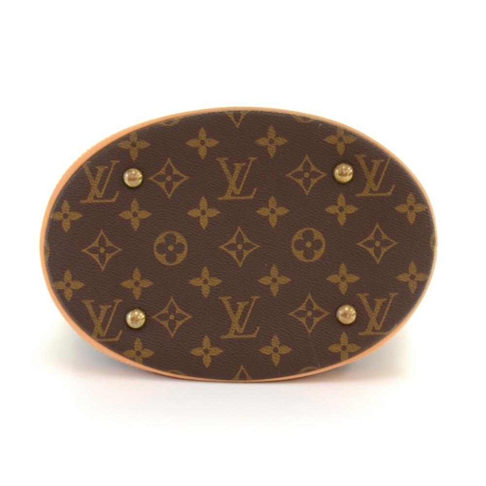 bucket pm monogram canvas shoulder bag
