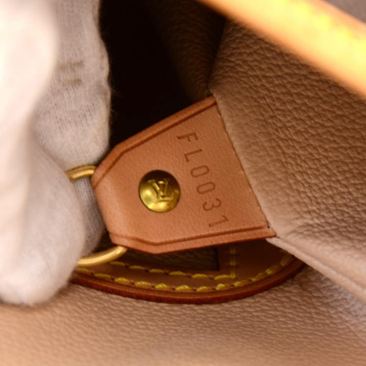 bucket pm monogram canvas shoulder bag