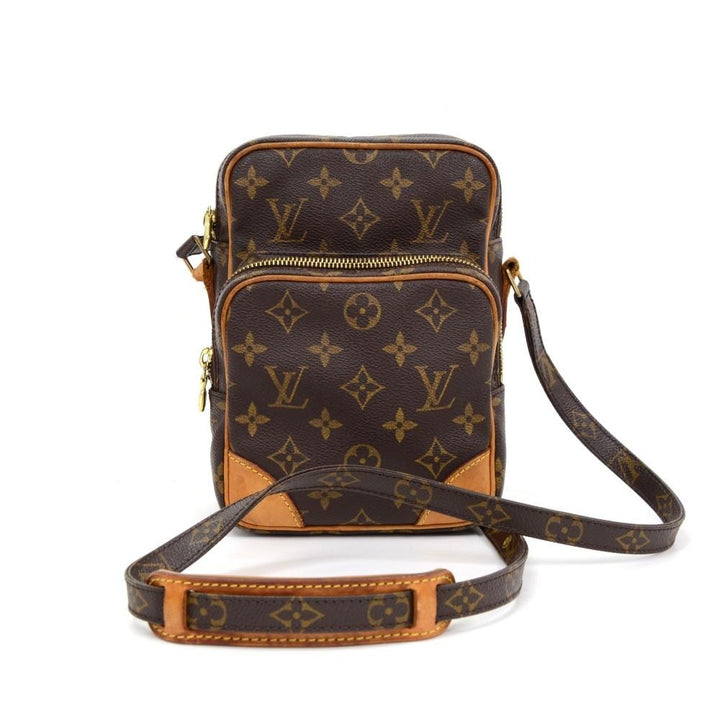 amazone monogram canvas messenger bag
