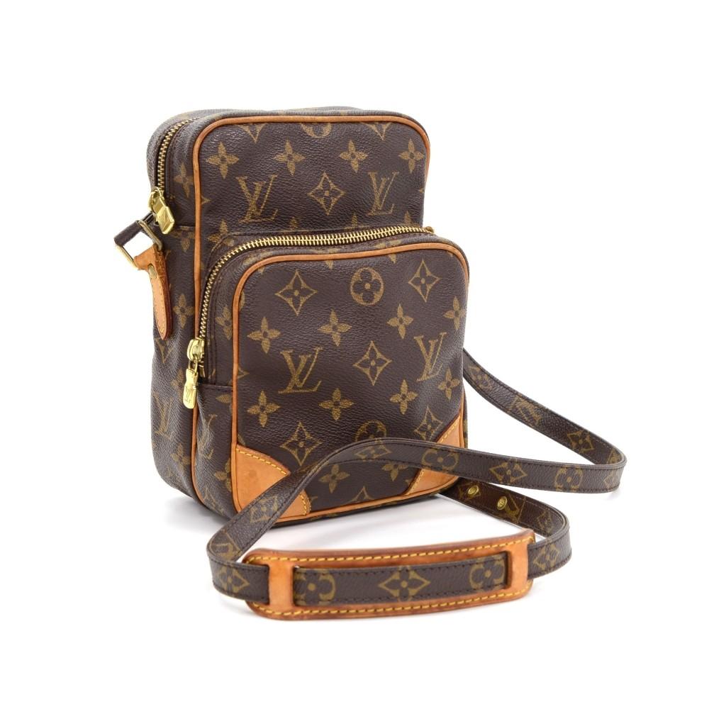 amazone monogram canvas messenger bag