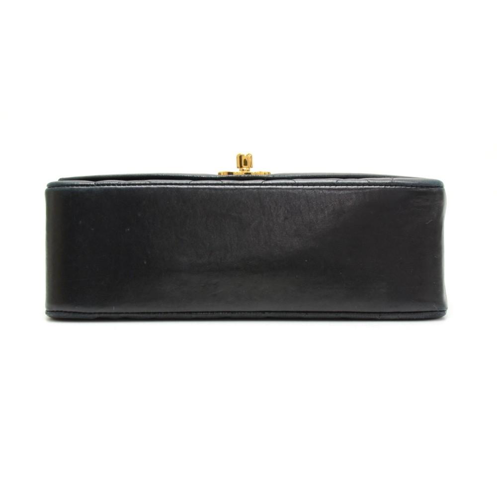9" diana quilted lambskin leather classic flap shoulder bag