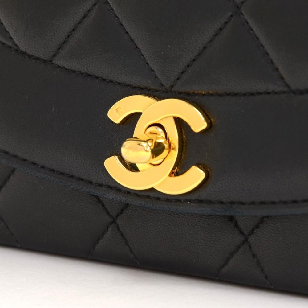 9" diana quilted lambskin leather classic flap shoulder bag