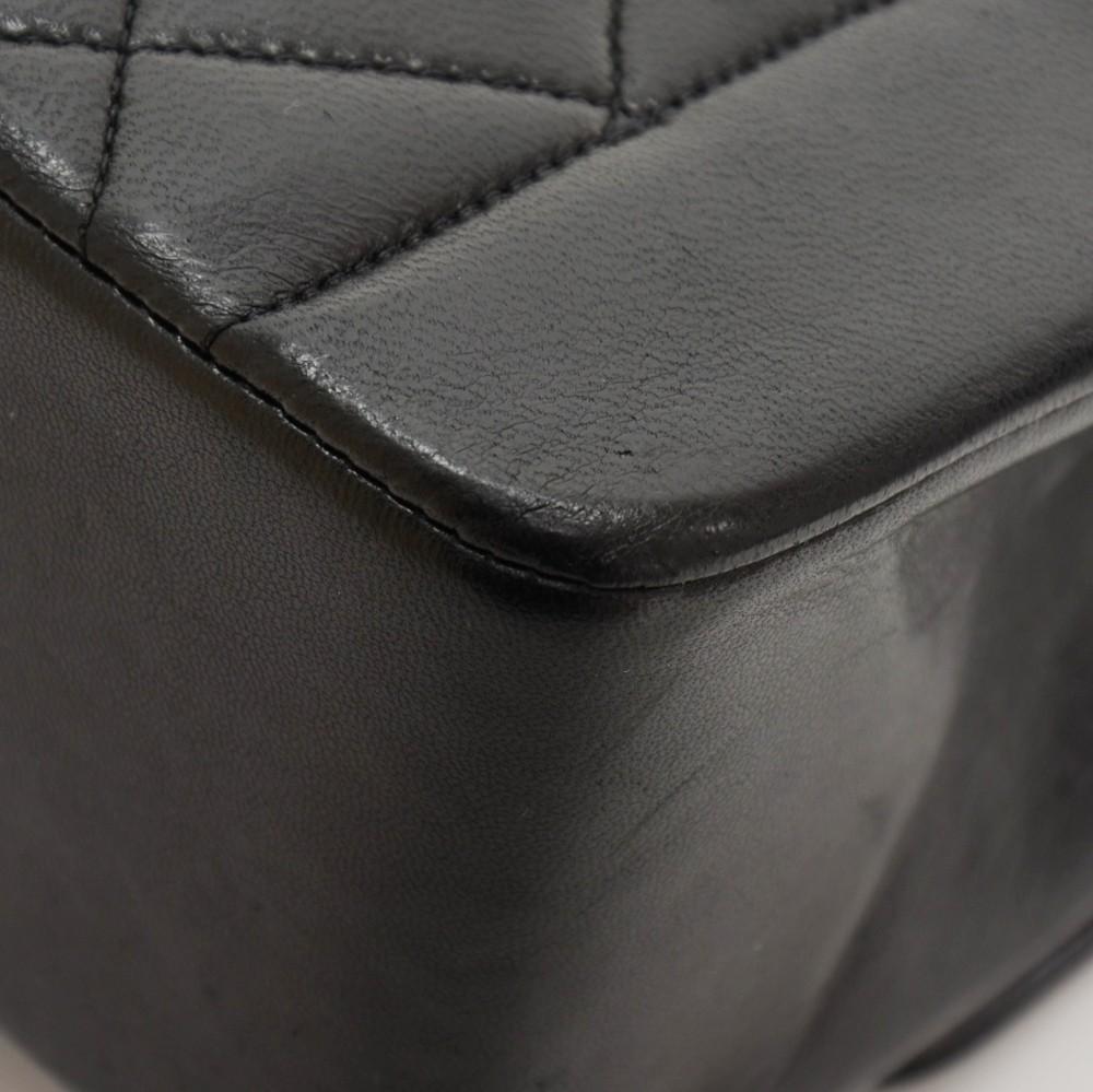 9" diana quilted lambskin leather classic flap shoulder bag