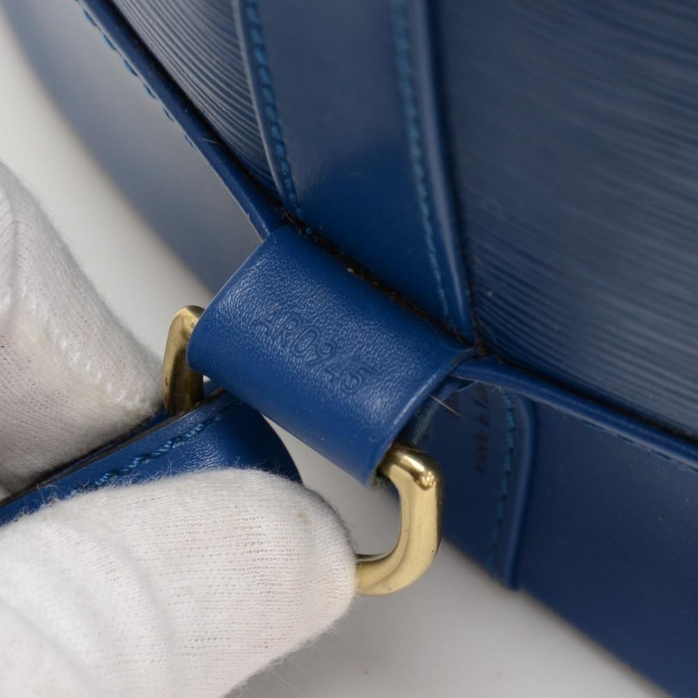 randonee gm epi leather shoulder bag