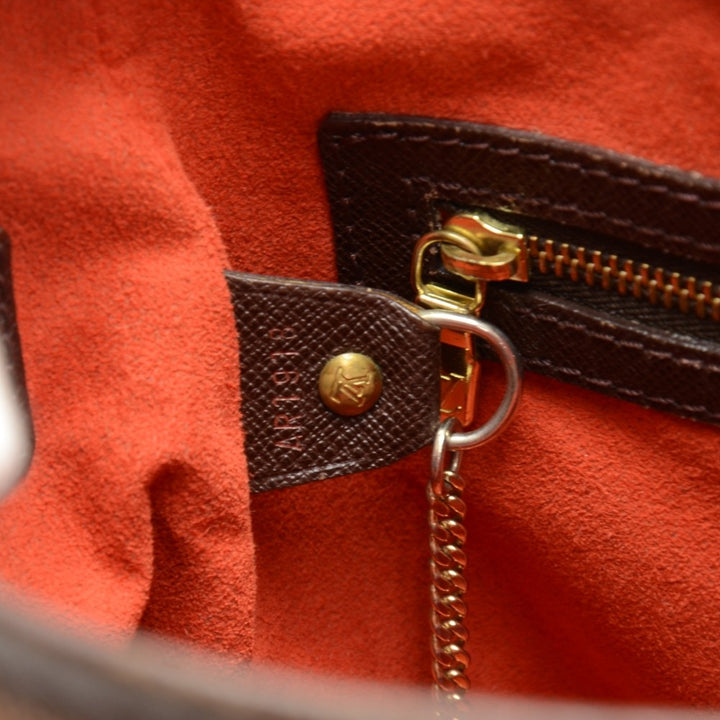 marais shoulder bag