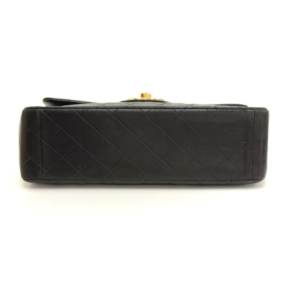 13" maxi quilted lambskin leather shoulder bag