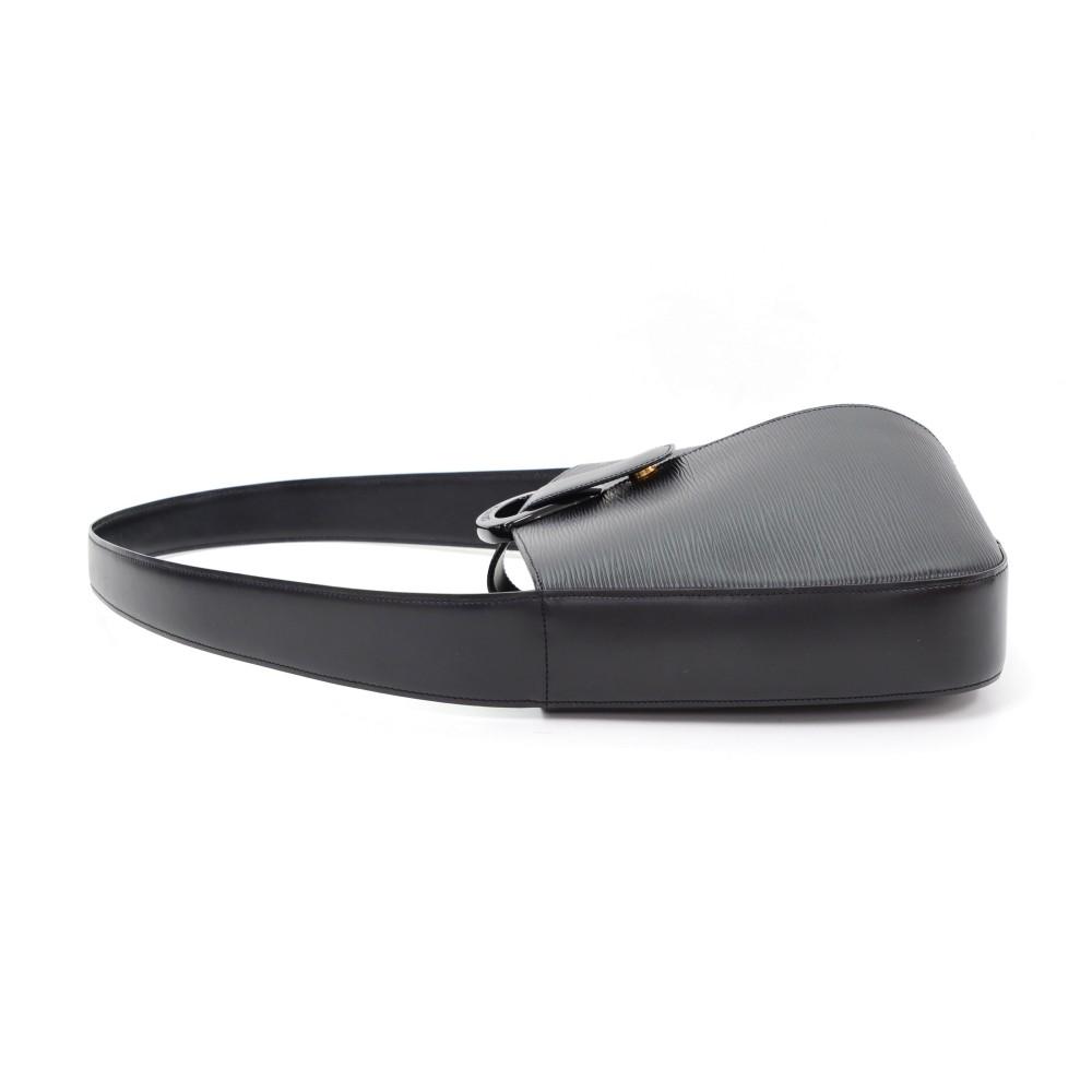 epi leather reverie shoulder bag