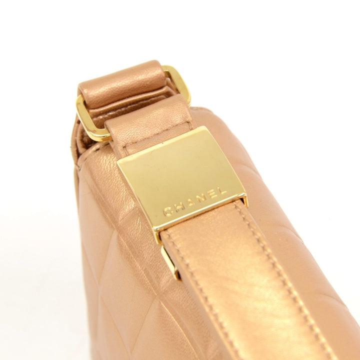 square stitch leather bag