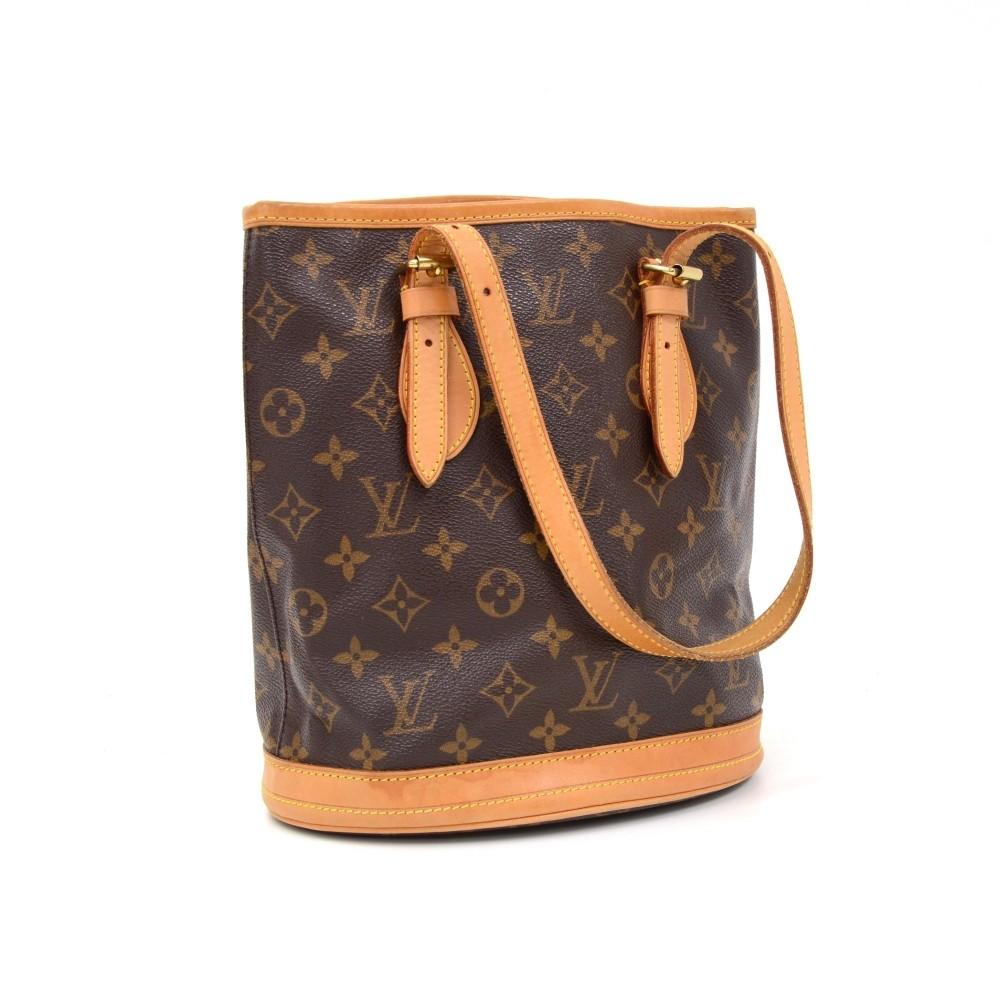 bucket pm monogram canvas bag